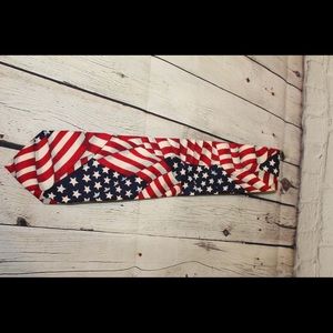 Beans McGee American flag tie